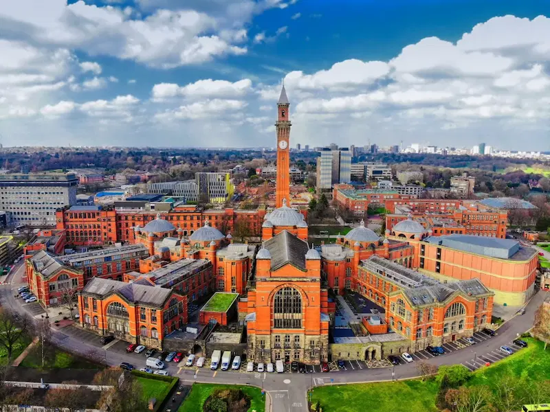 University of Birmingham kampüsü