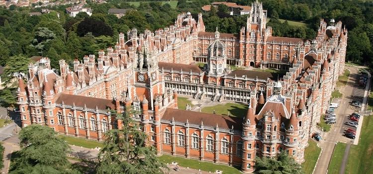Royal Holloway, University of London Founder's Building kampüsü